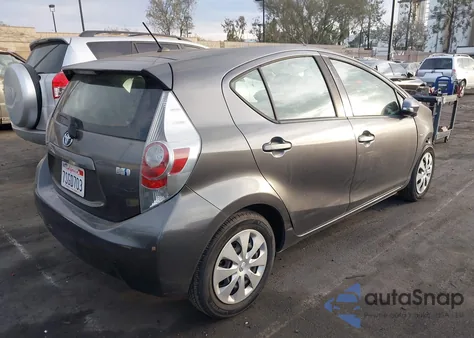 2014 Toyota Prius C One z USA, uszkodzony, nr VIN JTDKDTB30E1574119
